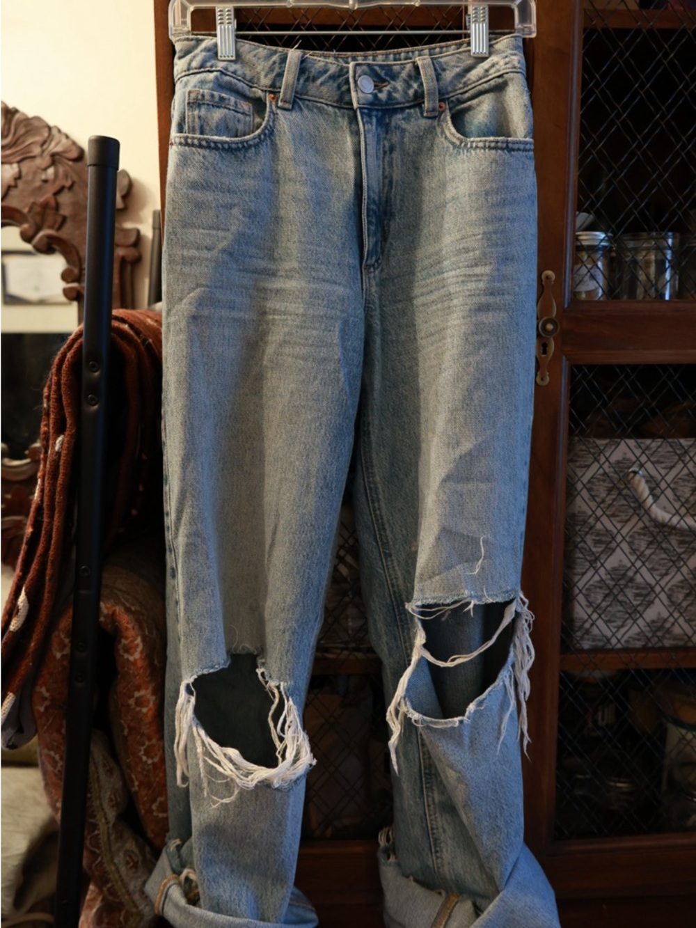 Dynamite Distressed Light Blue Wide-Leg Jeans